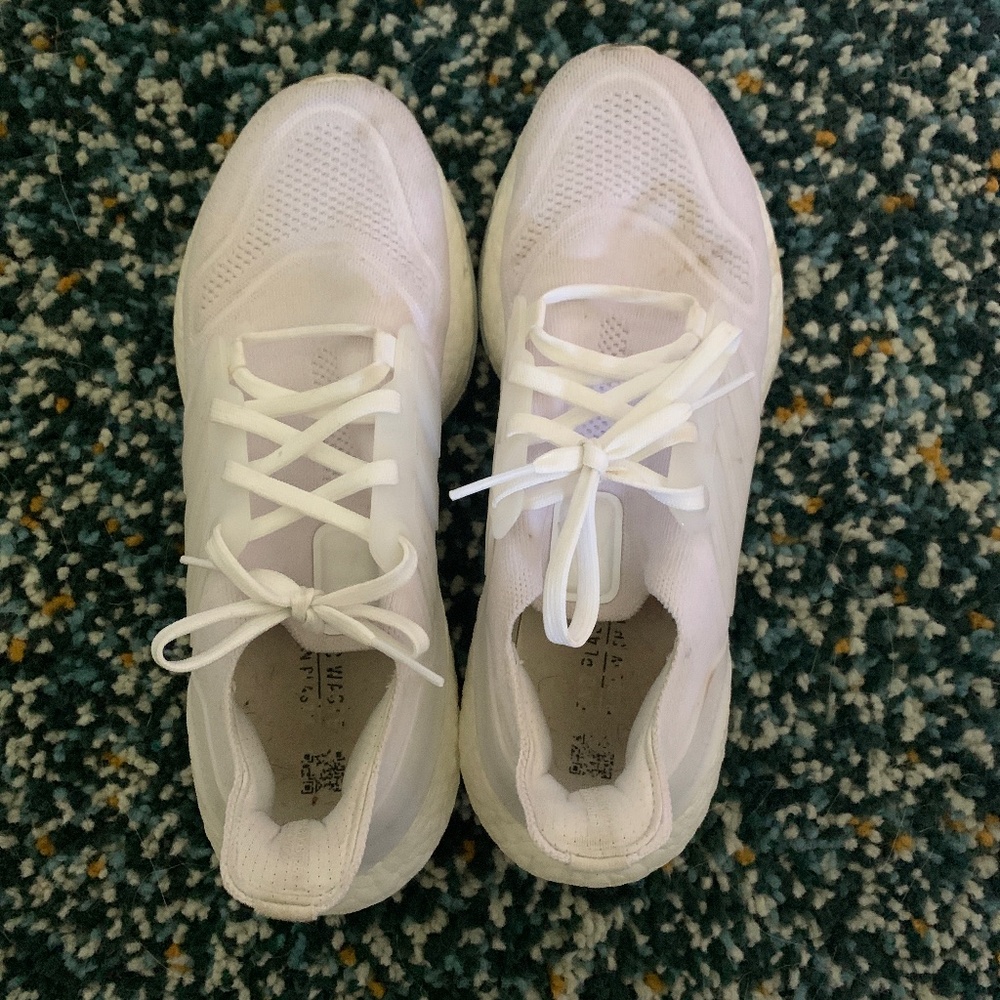 White Adidas Ultraboost